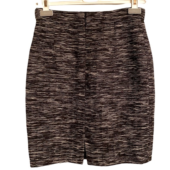 VINTAGE ESCADA Women’s Size 6 - 8 Textured Pencil Skirt Black White Open Weave - Picture 3 of 7